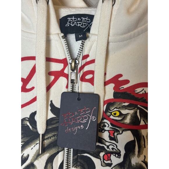 NWT Ed Hardy Cropped Zipper Sweatshirt Women's L Cute Iconic Brand Graphic - Picture 2 of 5